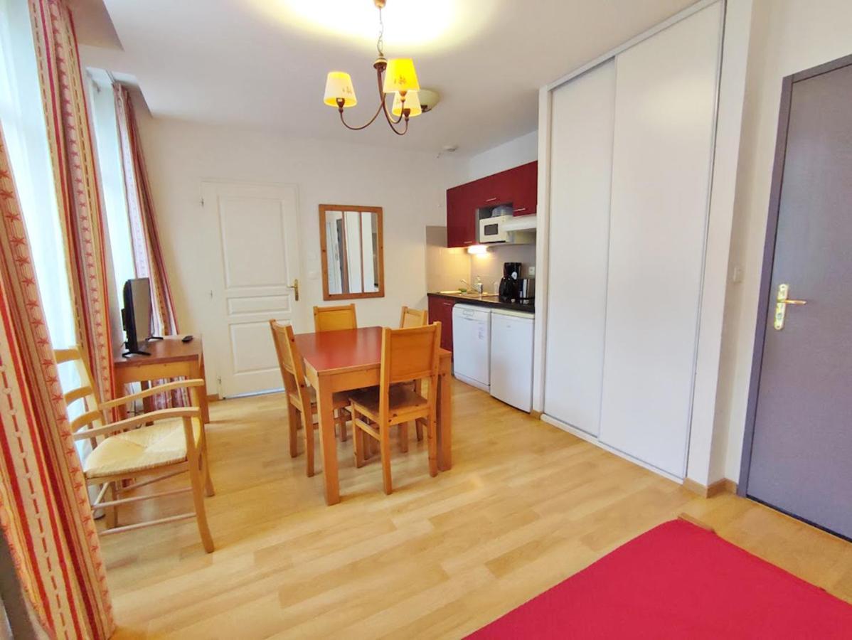 La Petite Ourse, T2, Centre Luchon, Wifi, Casier A Skis, Ascenseur, 4 Personnes Bagnères-de-Luchon Zewnętrze zdjęcie